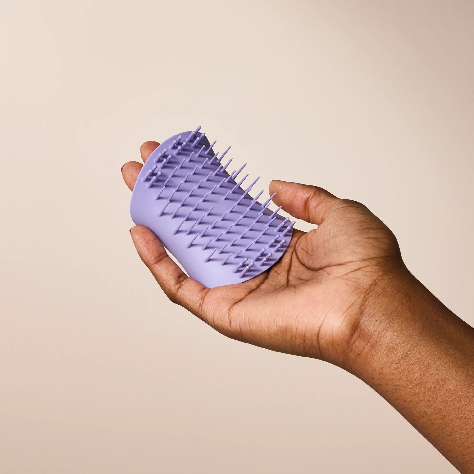 The Scalp Exfoliator & Massager - Image 11