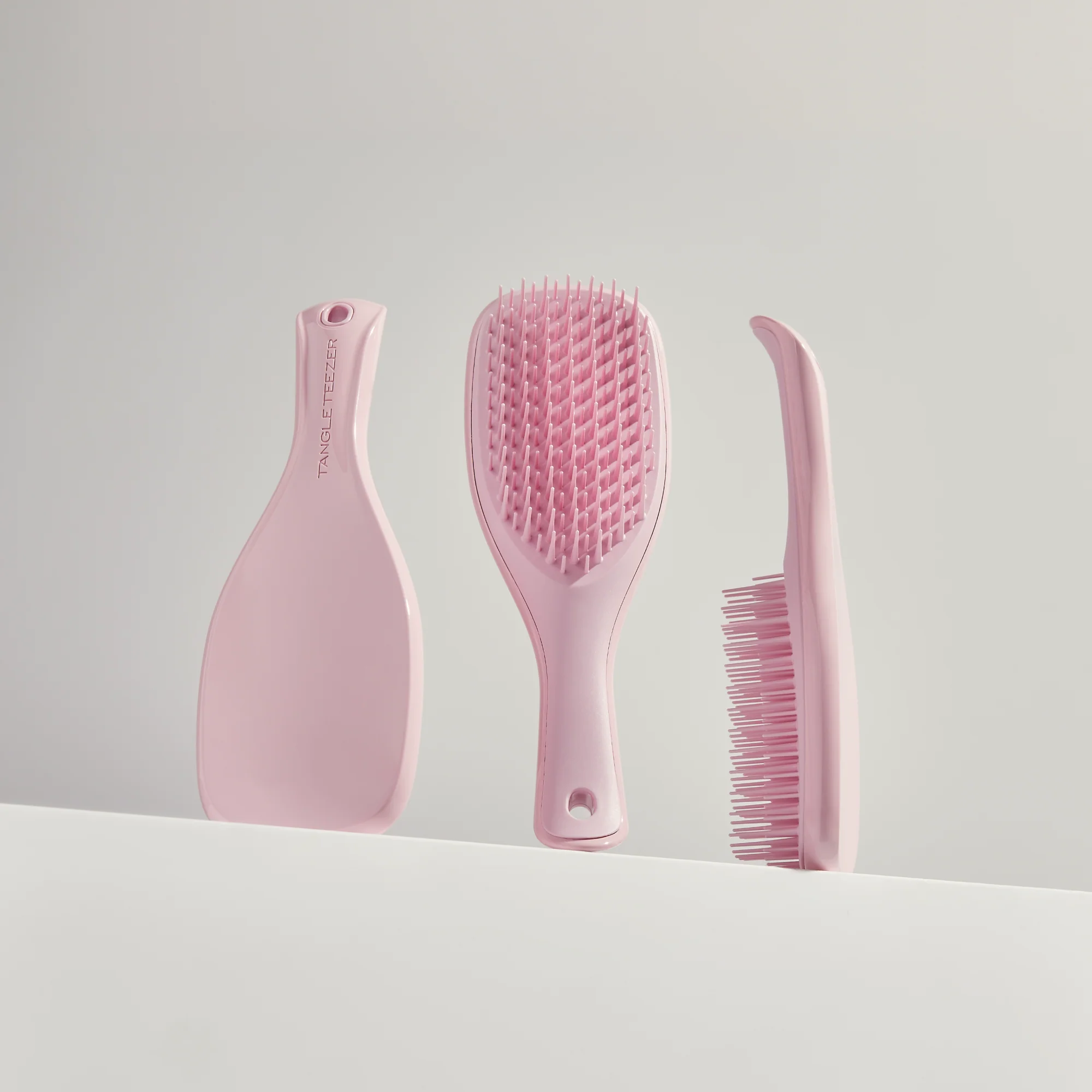 The Ultimate Detangler - Image 114