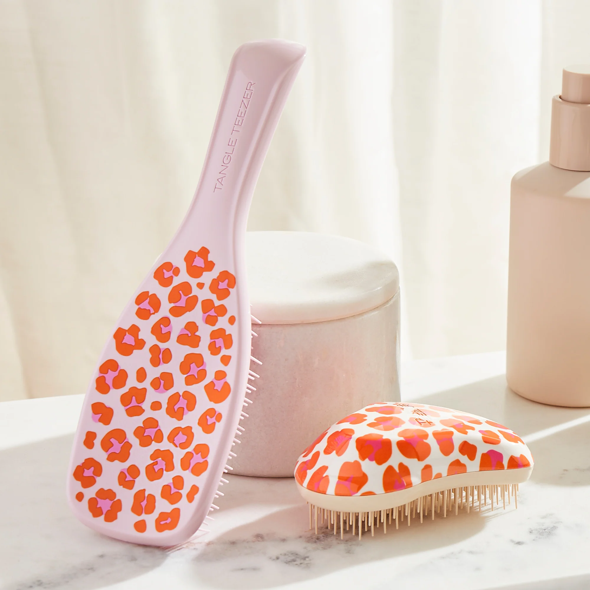 The Ultimate Detangler - Image 47