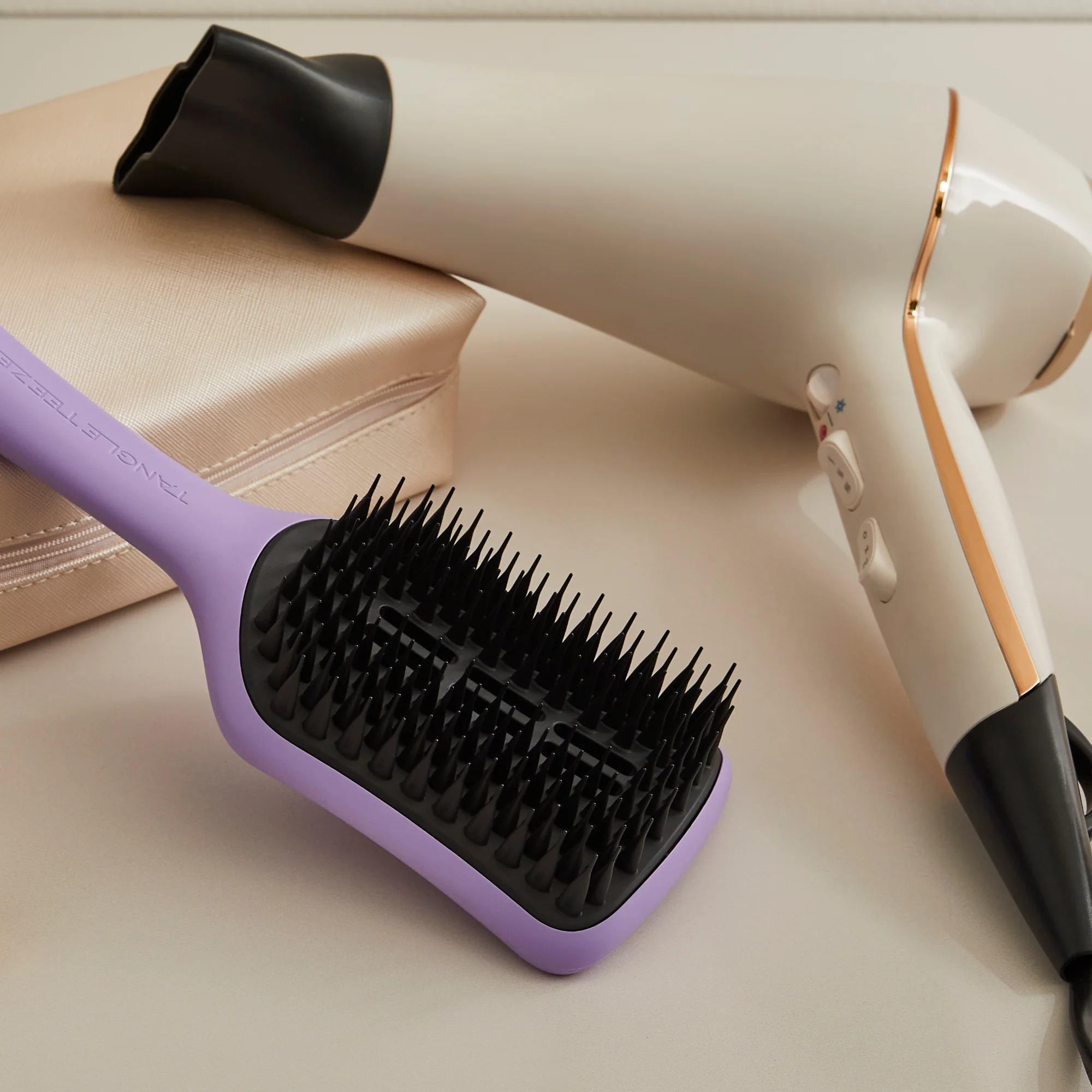 The Ultimate Blow Dry - Image 40