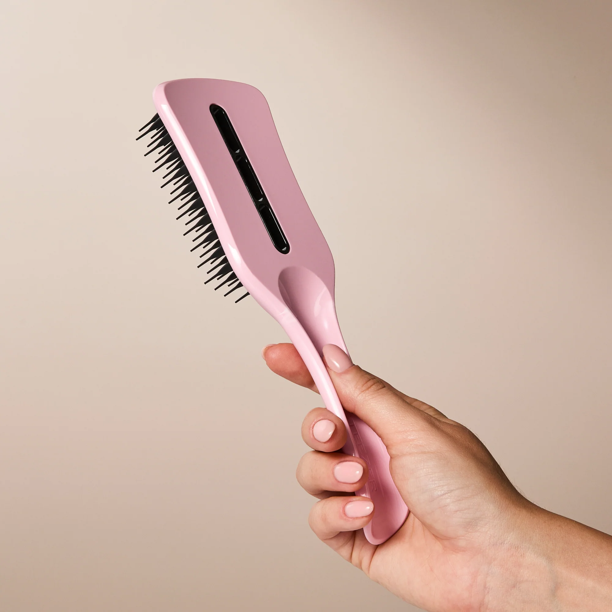 The Ultimate Blow Dry - Image 5